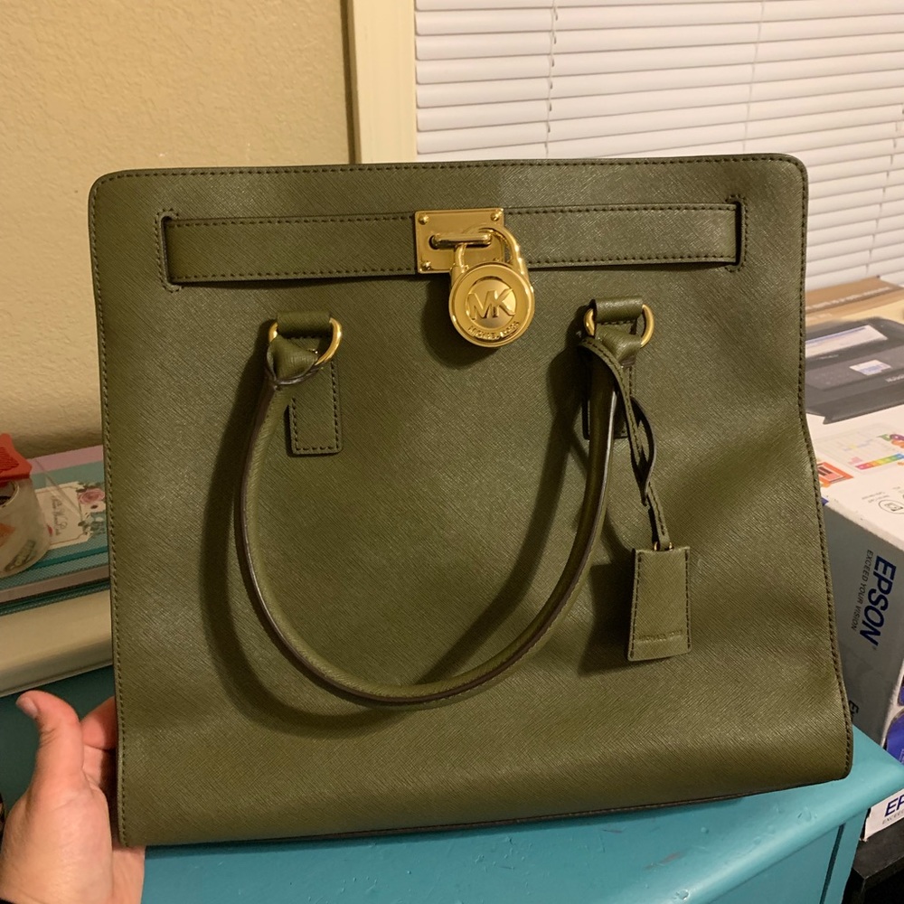 Michael Kors Large Saffiano Hamilton Tote